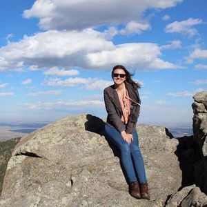 Meet your Posher, Amelia